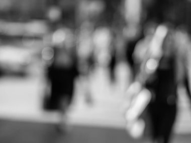 Odak arka plan dışarı insanlar geçiş sokak ile.