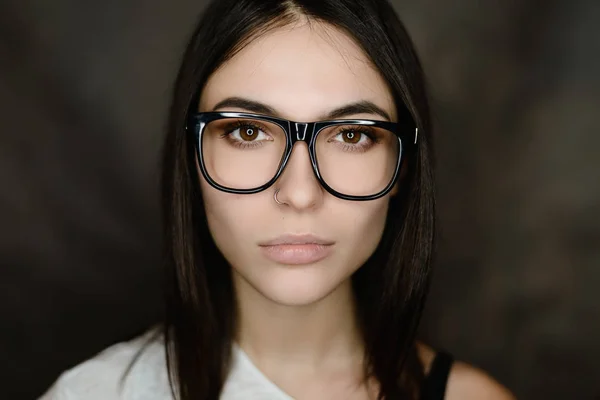 Retrato Mujer Con Gafas Enfoque Selectivo — Foto de Stock
