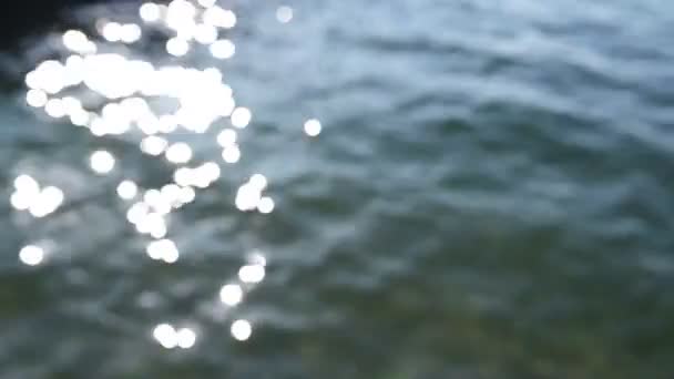 Природний Боке Абстрактний Фон Морська Поверхня Сонячним Світлом — стокове відео