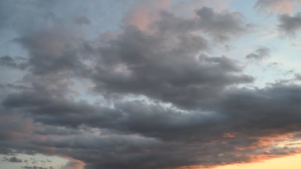 雲を空に動かす 自然を背景に タイムラプス — ストック動画