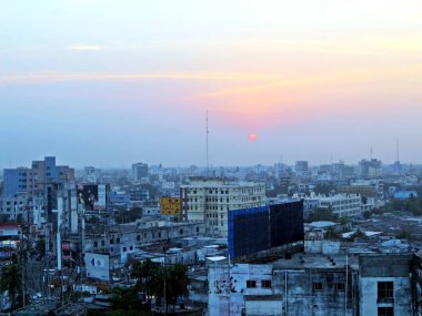 akşam: Khulna aka Gate manzarası üzerinden Sunderbans, Bangladeş