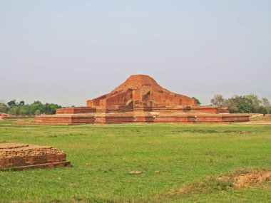 Paharpur, Budist vihara, Bangladeş, Unesco Dünya Mirası 1985 yılından bu yana en önemli arkeolojik sitelerinden birini Somapura Mahavihara