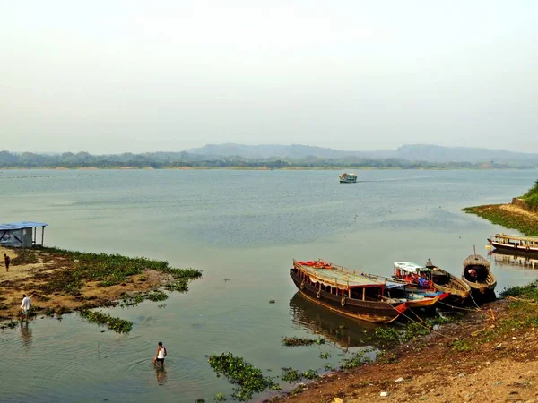 Kaptai göldür Bangladeş'te en büyük insan yapımı Gölü