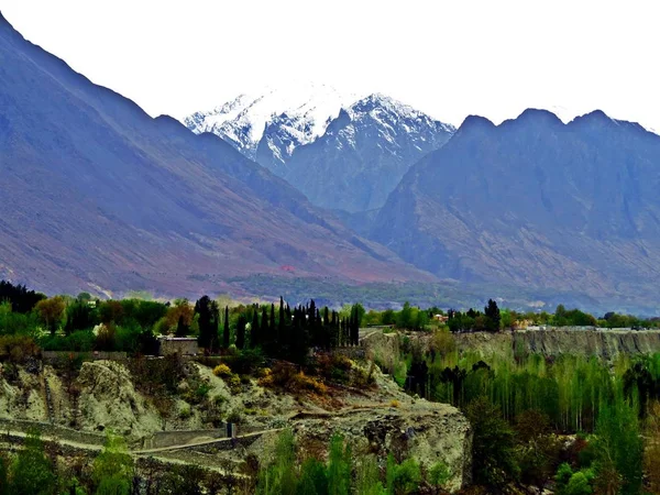 Gilgit Valley Karakorum Hegységben Található Gilgit Baltistan Pakisztáni Kerületben Települése — Stock Fotó