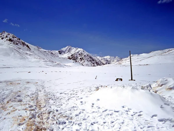 Khunjerab Pass Elevation 000 Metres 000 Feet High Mountain Pass — Stock Photo, Image