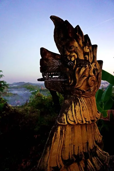 Shwe Taung Pagoda is located in the south of the city of Mrauk U, Myanmar. It was erected in the 16th century on a hill, 75 metres high. It is the highes elevation in Mrauk U, the former capital of ancient Mrauk U Kingdom.