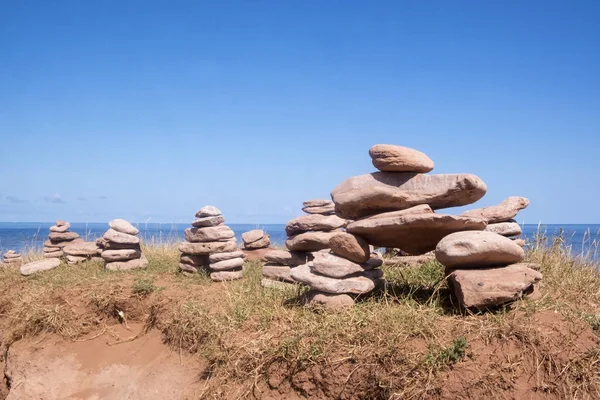 Inukshuk Standing Shore North Cape Prince Edward Island — Stock Photo, Image