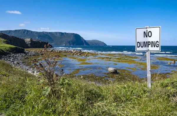 Warning Sign Dumping Rocky Harbour Newfoundland — Stock Photo, Image