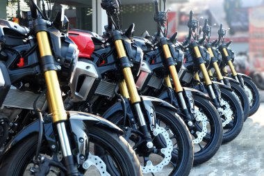 birçok, Showroom satılık motosiklet