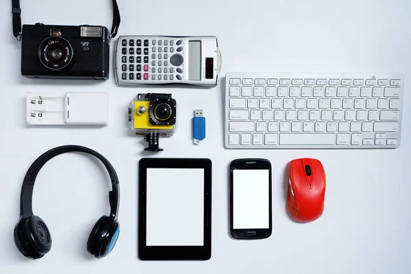 Book Reader Cell Phones Camera Keyboard Mouse Flash Drives Usb — Stock Photo, Image