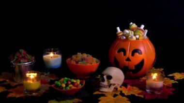 Cadılar Bayramı Günü teması çeşitli şeker görüntüleri koleksiyonu ile