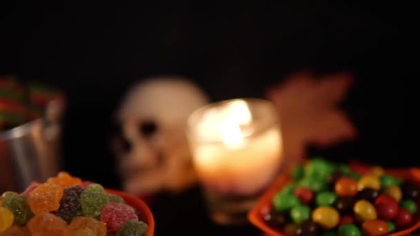 Halloween Caramelo Tema Con Velas Ardientes Sobre Fondo Negro Colección — Vídeos de Stock