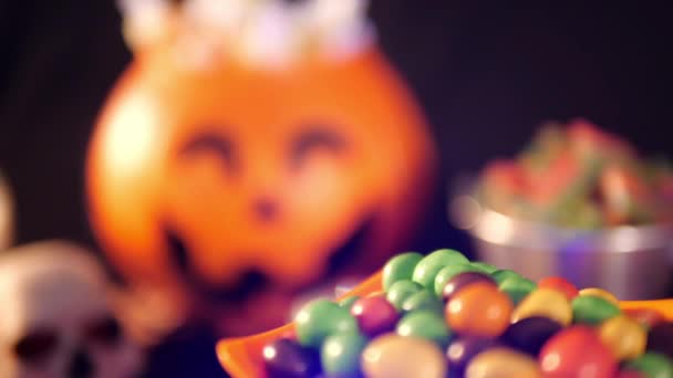 Bonbons Avec Seau Citrouille Pour Collection Séquences Halloween — Video