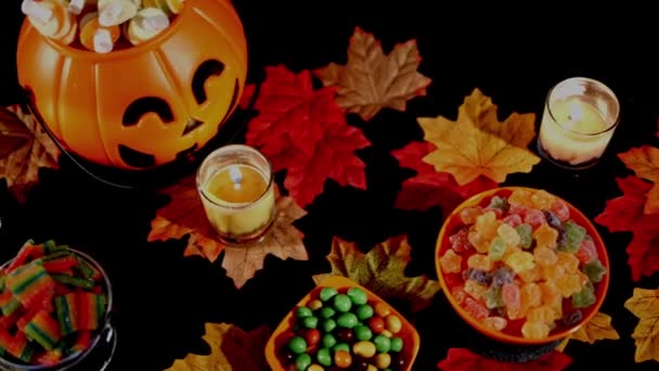 Halloween Dag Med Olika Godis Footage Collection — Stockvideo
