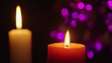 Dekorasyon Chirstmas görüntüleri yanan mum ile. Chistmas günü koleksiyonu