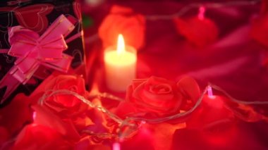 Sevgililer günü hediye kutuları ile görüntüleri tebrik lamba ve çiçek koleksiyonu