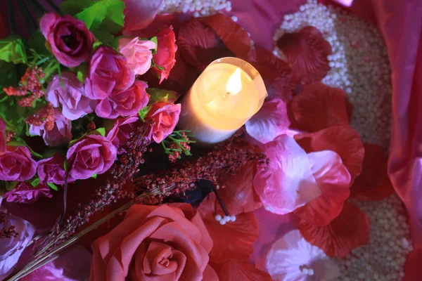 Photoshoot Romantic Moment Valentine Day Decoration Bouquet Candle Burning Collection — Stockfoto