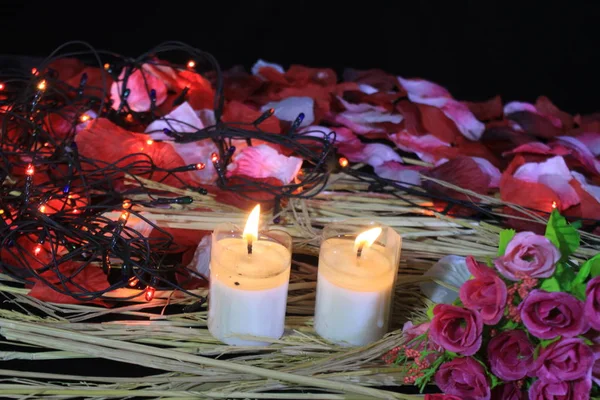 Fotocaça Lâmpada Duas Velas Queimando Flor Decoração Coleção Valentine — Fotografia de Stock