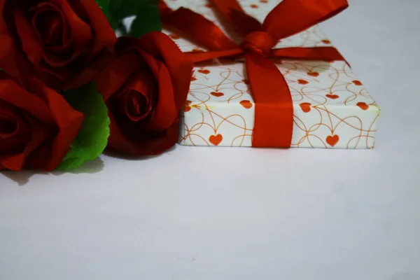 Fotografia Caixas Presente Valetnine Dia Fita Com Coleção Flores — Fotografia de Stock