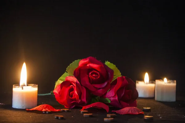 Feliz Dia Dos Namorados Com Buquê Rosa Vela Queimando Coleção — Fotografia de Stock