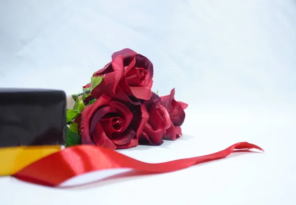 Цветочная Роза Лентой Фотосессии — стоковое фото