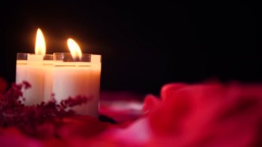 Sevgililer günü koleksiyonu yanan mum görüntüleri ile