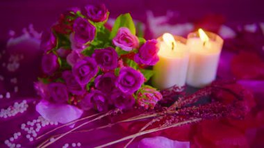 Sevgililer günü buket, görüntüleri koleksiyonu yanan mum ile tanışma