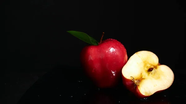Фотосесія Свіжого Яблука Наполовину Яблука Колекція Фруктів — стокове фото