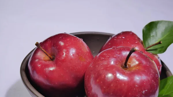 Apple Czarnej Płycie Kolekcja Owocowa Photoshoot — Zdjęcie stockowe