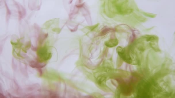 Green Red Ink Water Colorful Green Red Paint Drops Mixing — Stock Video