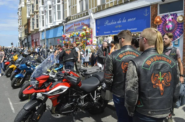 Margate Kent Mai 2019 Centenas Motociclistas Alguns Com Bicicletas Personalizadas — Fotografia de Stock