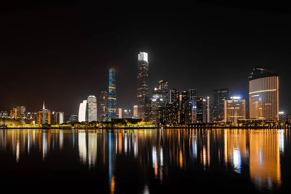 Guangzhou Çin Şehir Gece Manzarası — Stok fotoğraf