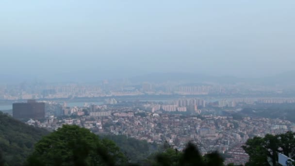 韓国ソウル市のNソウルタワーの南山ケーブルカー — ストック動画
