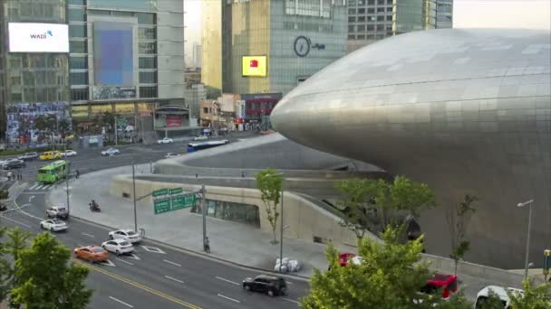 Ztráta Času Moderní Architektury Dongdaemun Design Plaza Soulu Jižní Koreji — Stock video