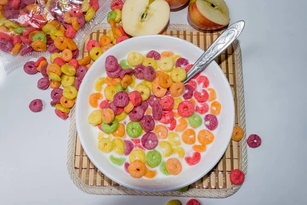 DESAYUNO SANITARIO DE CEREAL COLORFUL —  Fotos de Stock