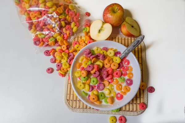 Gezond ontbijt voor kleurrijke Cereal — Stockfoto