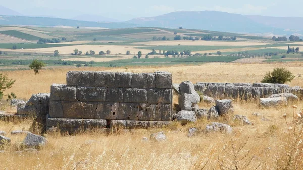 Ruinas Antigua Ciudad Plataea Una Vista Del Campo Batalla Famosa —  Fotos de Stock