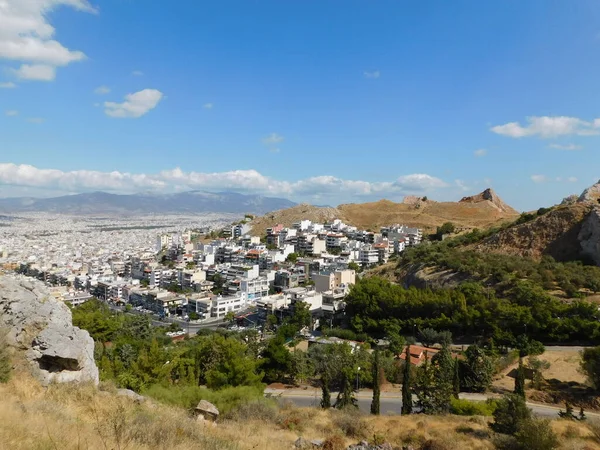 Setembro 2019 Atenas Grécia Vista Cidade Pedreiras Antigas Entre Casas — Fotografia de Stock