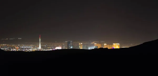 Southwest Landscape Red Rock Hills Downtown Las Vegas Night — Stock Photo, Image