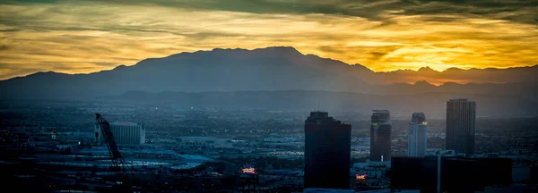 Západ Slunce Nad Red Rock Canyon Poblíž Las Vegas Nevadě — Stock fotografie