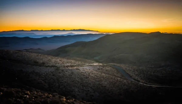 Conduciendo Por Parque Nacional Del Valle Muerte California — Foto de Stock