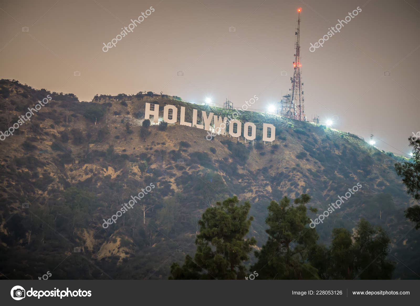 O famoso sinal de Hollywood — Fotografia de Stock Editorial