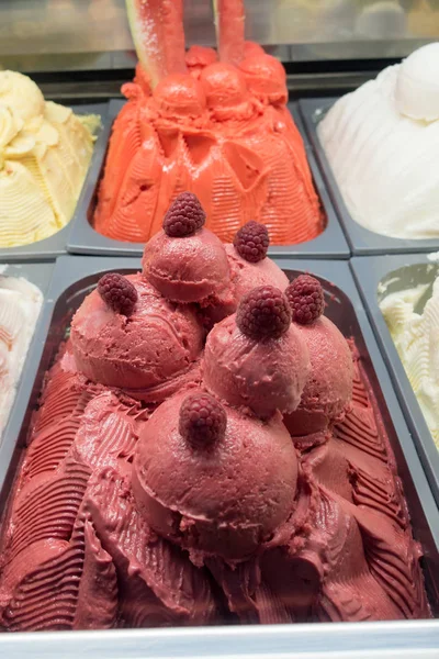 Assorted Ice Cream Display Store — Stock Photo, Image