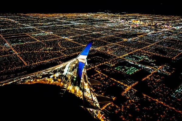 Las Vegas Stadslichten Vanuit Vliegtuig Bij Nacht — Stockfoto