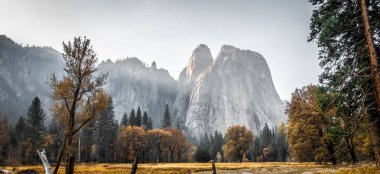 yosemite Milli Parkı, california içinde el Yüzbaşı kaya