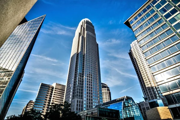 Skyline Charlotte Carolina Norte Com Céu Azul — Fotografia de Stock