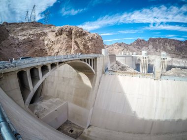 Lake Mead, Hoover Barajı üzerinde