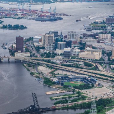 şehir silueti ve çevresi norfolk virginia anten