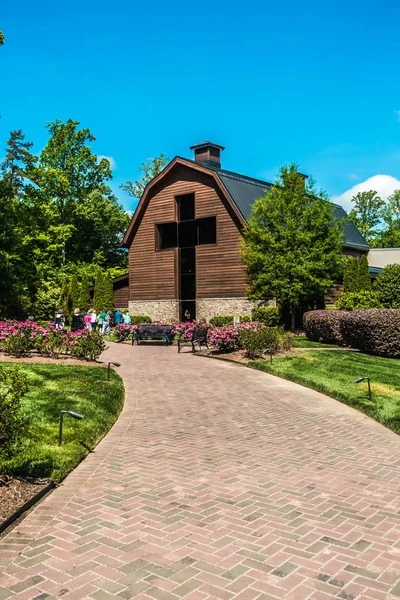 Charlotte, Nc Nisan 2019 - Billy Graham Halk Kütüphanesi'nde güneş — Stok fotoğraf