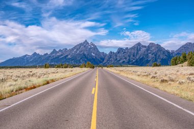 Grand Teton Ulusal Parkı Wyoming 'de sabahın erken saatlerinde